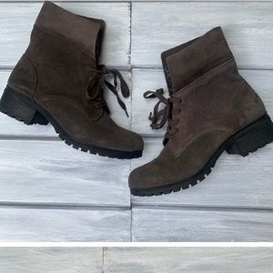 Lucky brand Suede Heylie Boot